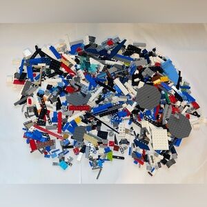 1000 Piece Mixed Lego - 2lbs #17